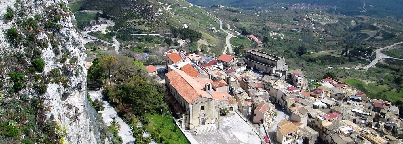 panorama su caltabellotta dalla chiesa