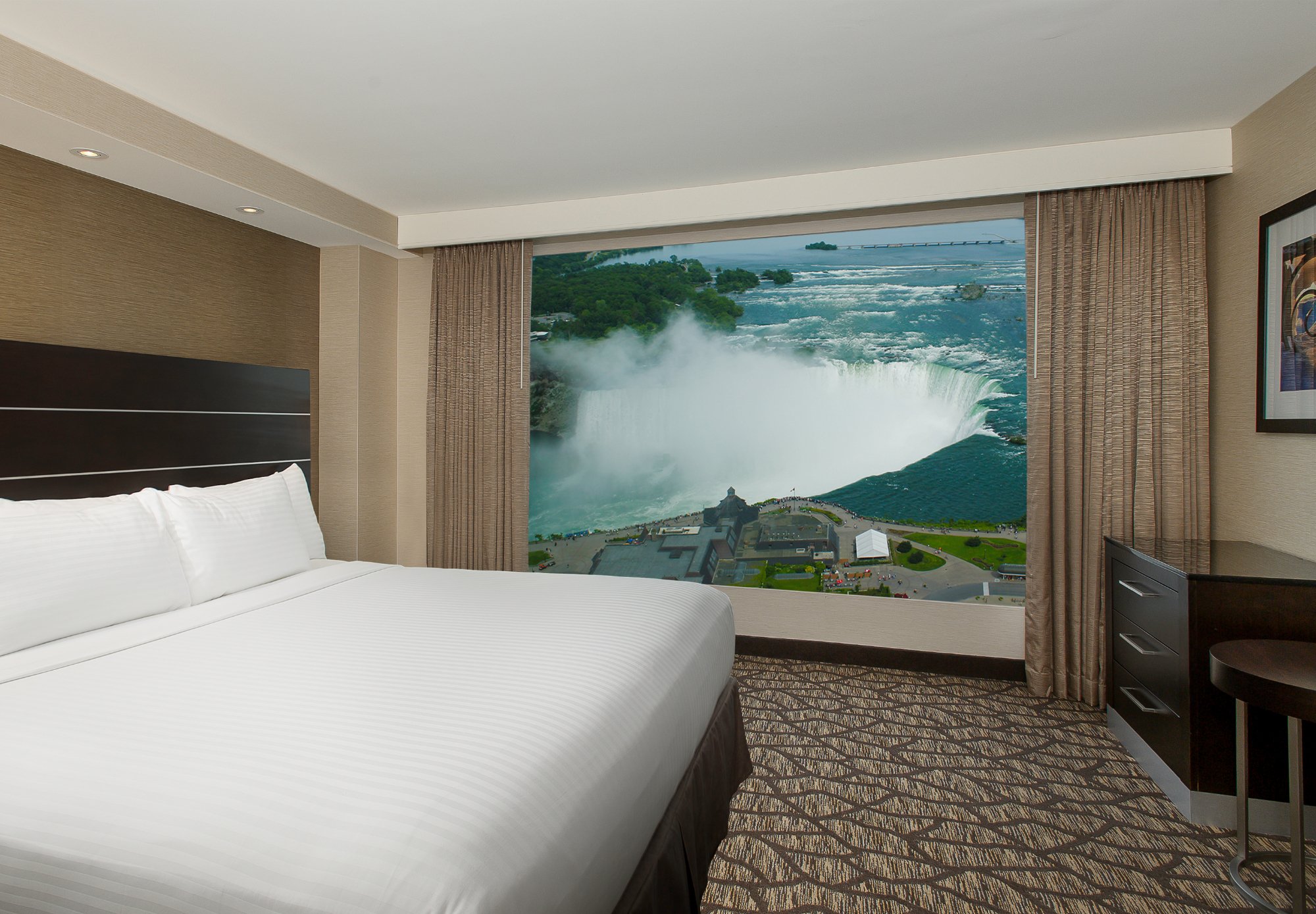 EMBASSY SUITES BY HILTON NIAGARA FALLS FALLSVIEW Updated 2024 Reviews   Embassy Suites By Hilton 