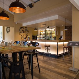 Gourmet Bar