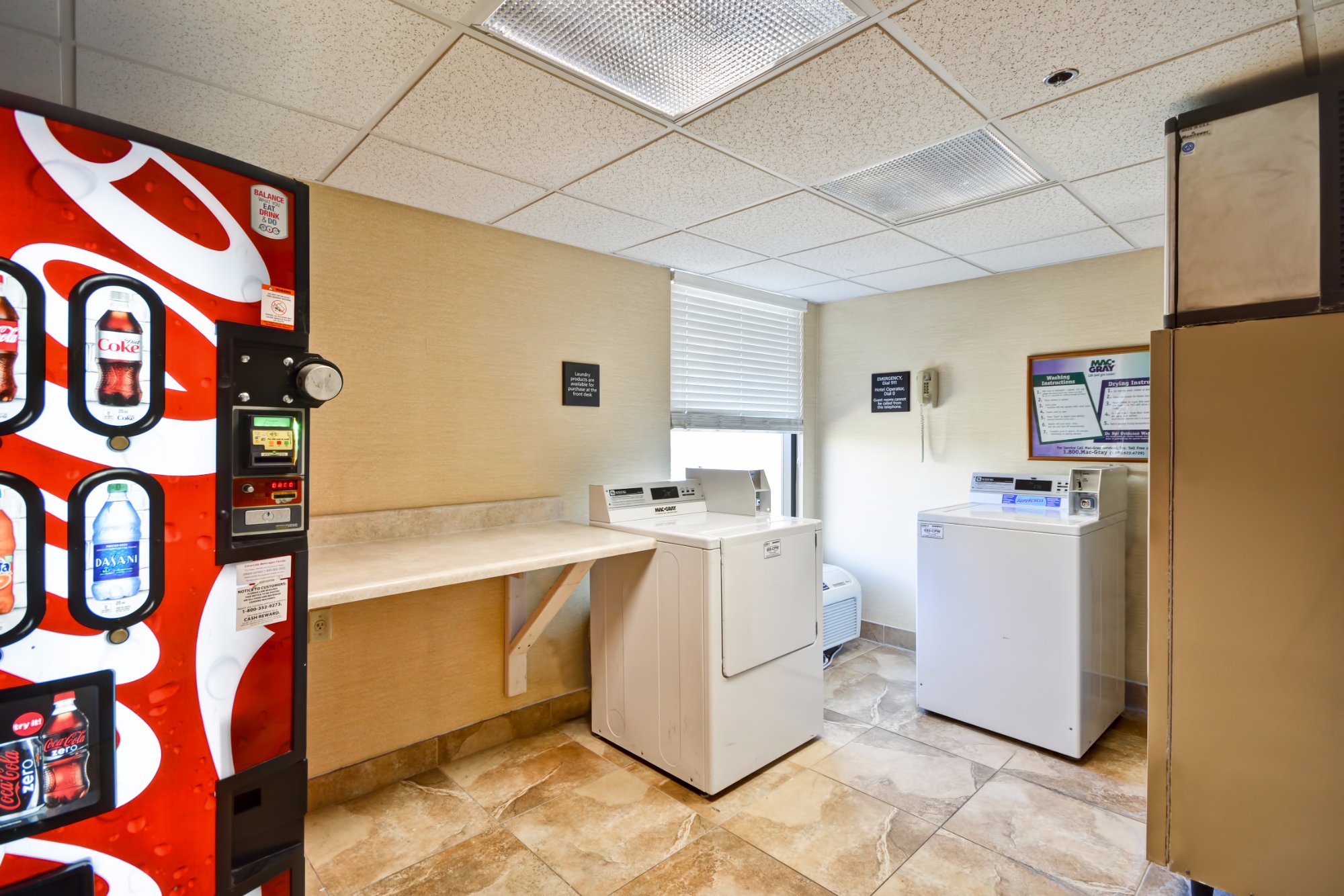 Hotel photo 5 of Hampton Inn Sarasota - I-75 Bee Ridge.