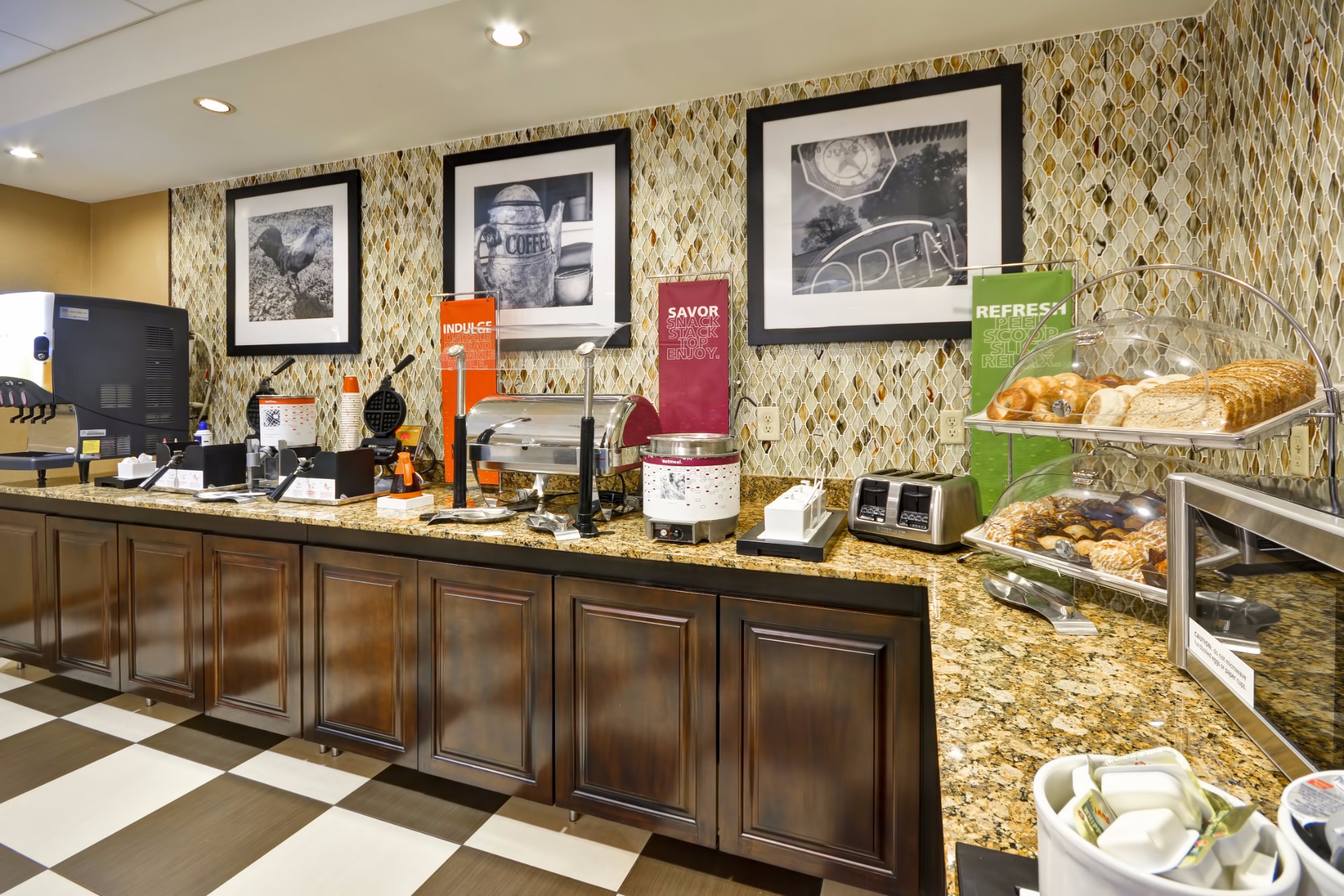 Hotel photo 9 of Hampton Inn Sarasota - I-75 Bee Ridge.