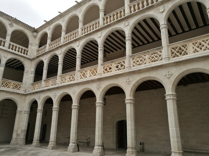 Imagen 1 de Palacio de Santa Cruz