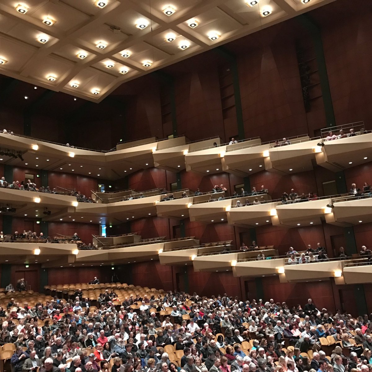 Benaroya Hall (Seattle) Aktuell für 2022 Lohnt es sich? (Mit fotos)