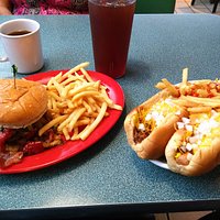 G&L's 1/2 lb. Big Double and CHeddar Chili Dog Special