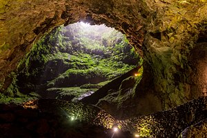 5. Algar do Carvao