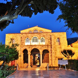 naoussa greece tourist attractions