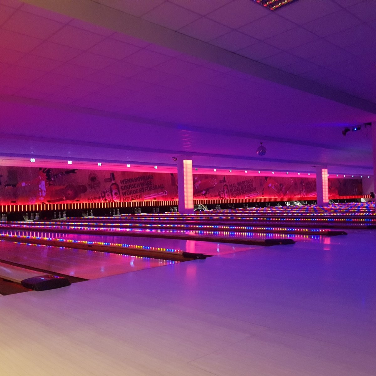 Berolina Bowling Lounge, Берлин: лучшие советы перед посещением -  Tripadvisor