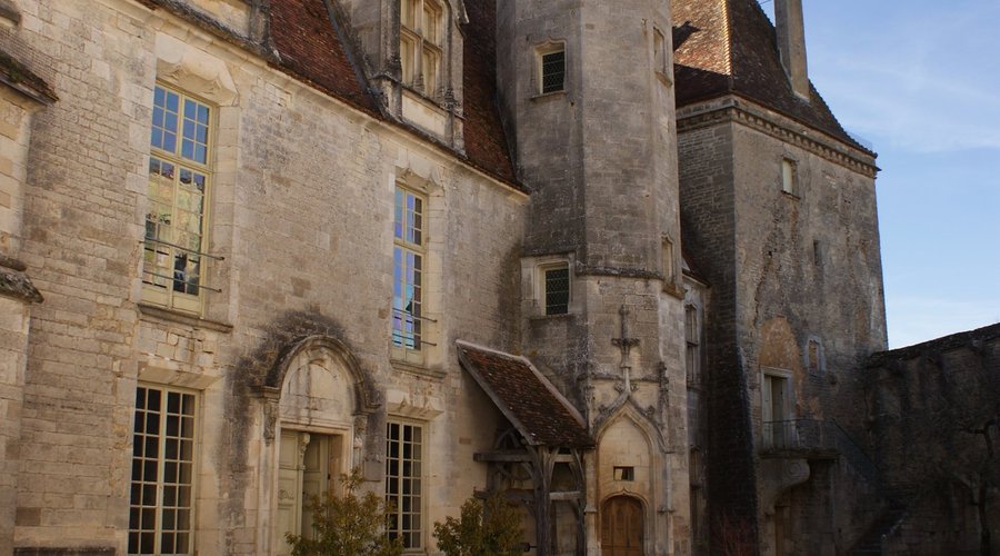 Châteauneuf en Auxois, le donjon
