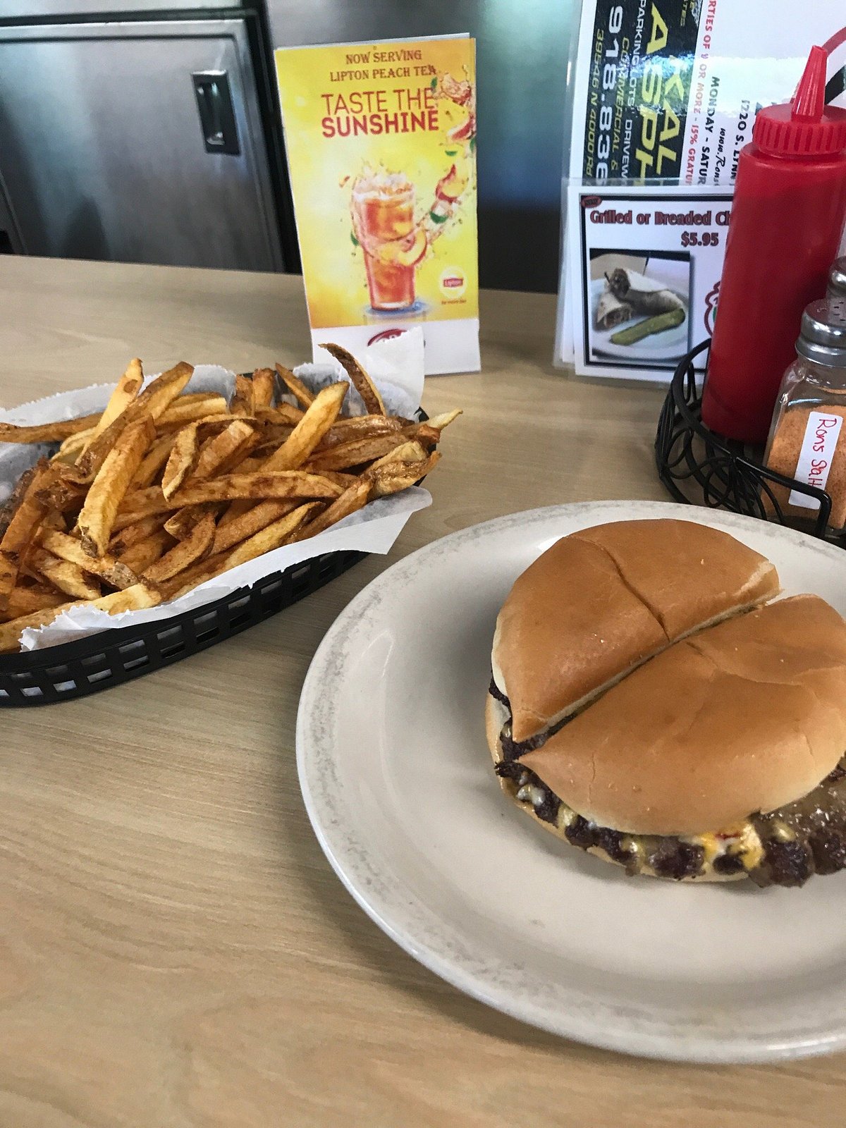 RON S HAMBURGERS CHILI Claremore Restaurant Reviews Photos ron-s-hamburgers-chili-claremore-restaurant-reviews-photos
