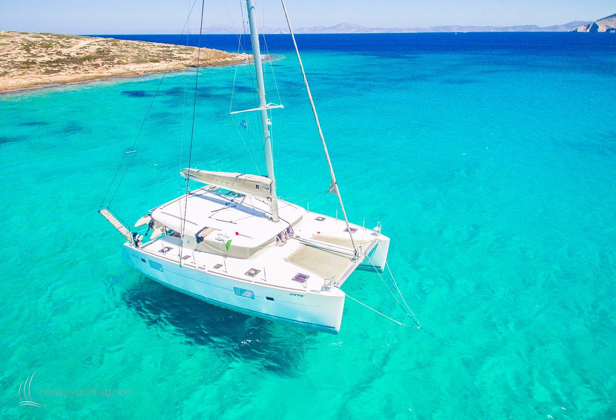 naxos yachting catamarans danae rena reviews