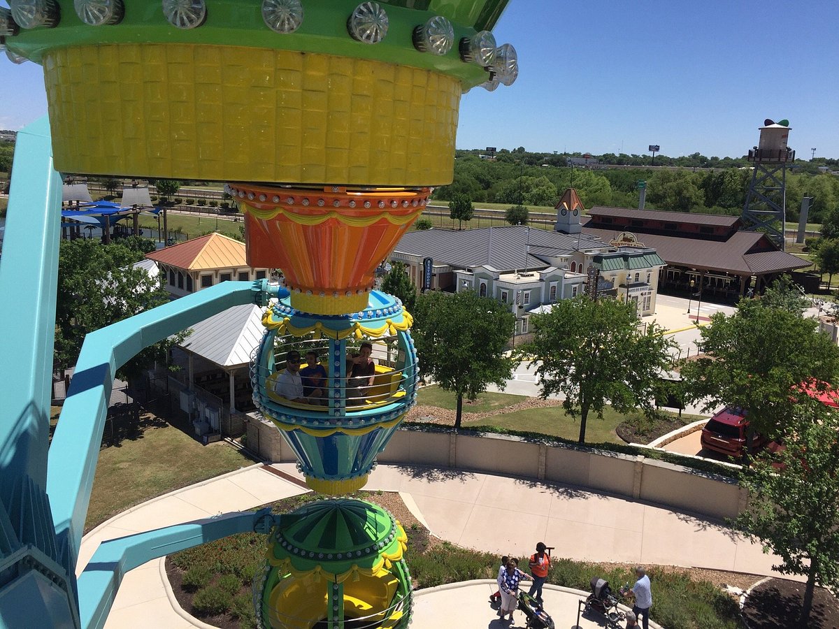 Amusement Parks In Texas  Six Flags & Morgan's Wonderland