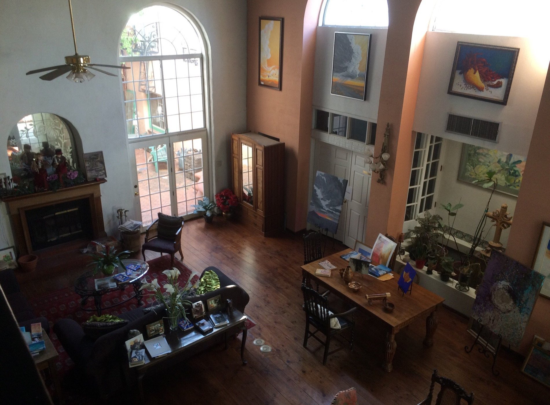 Lundeen Inn Of The Arts by null