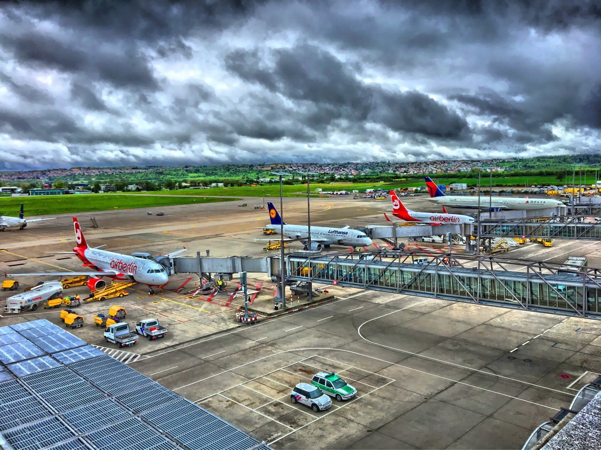 Flughafen Stuttgart Besucherterrasse, Штутгарт: лучшие советы перед  посещением - Tripadvisor