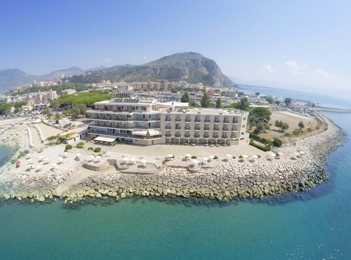 hotel l'approdo terracina