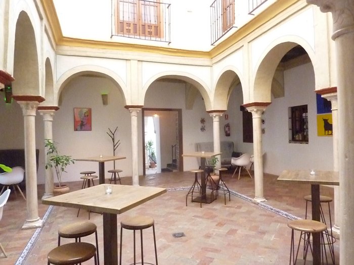 Imagen 1 de Frenteabastos Hostel & Suites