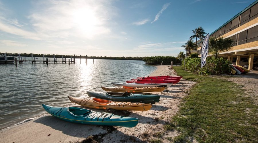 Take a guided tour around Buck Key.