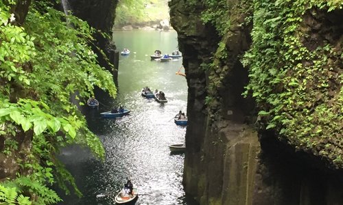Pequeno paraíso,adorei conhecer esse lugar muito tranquilo e agradável