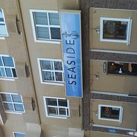 Seaside Bar & Grill