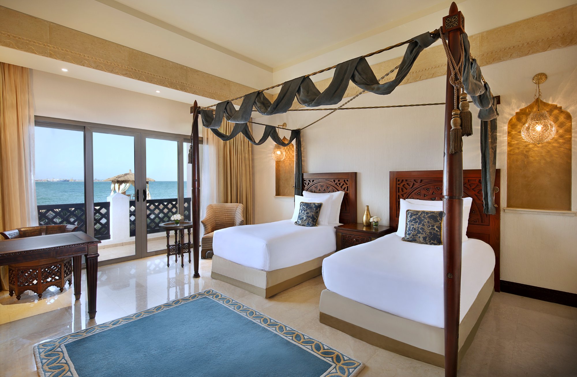 Hotel photo 11 of Sharq Village & Spa.