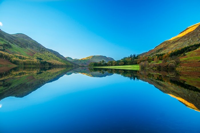 View of the lake from western bank