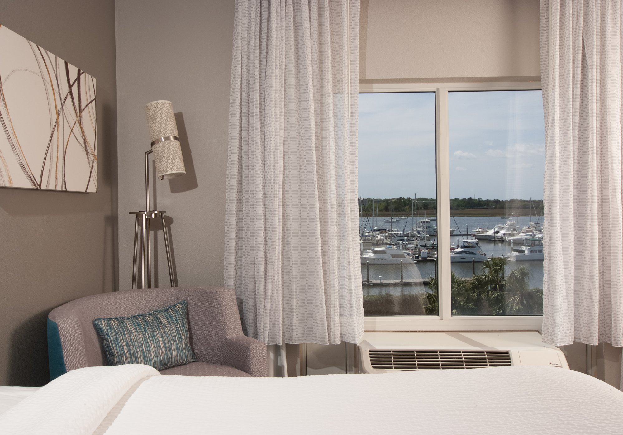 COURTYARD BY MARRIOTT CHARLESTON WATERFRONT Updated 2024 Reviews   Courtyard Charleston 