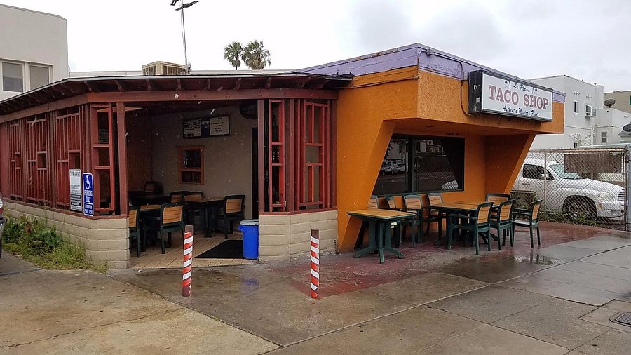 La Playa Taco Shop