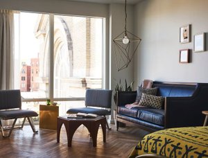 Room & Suite