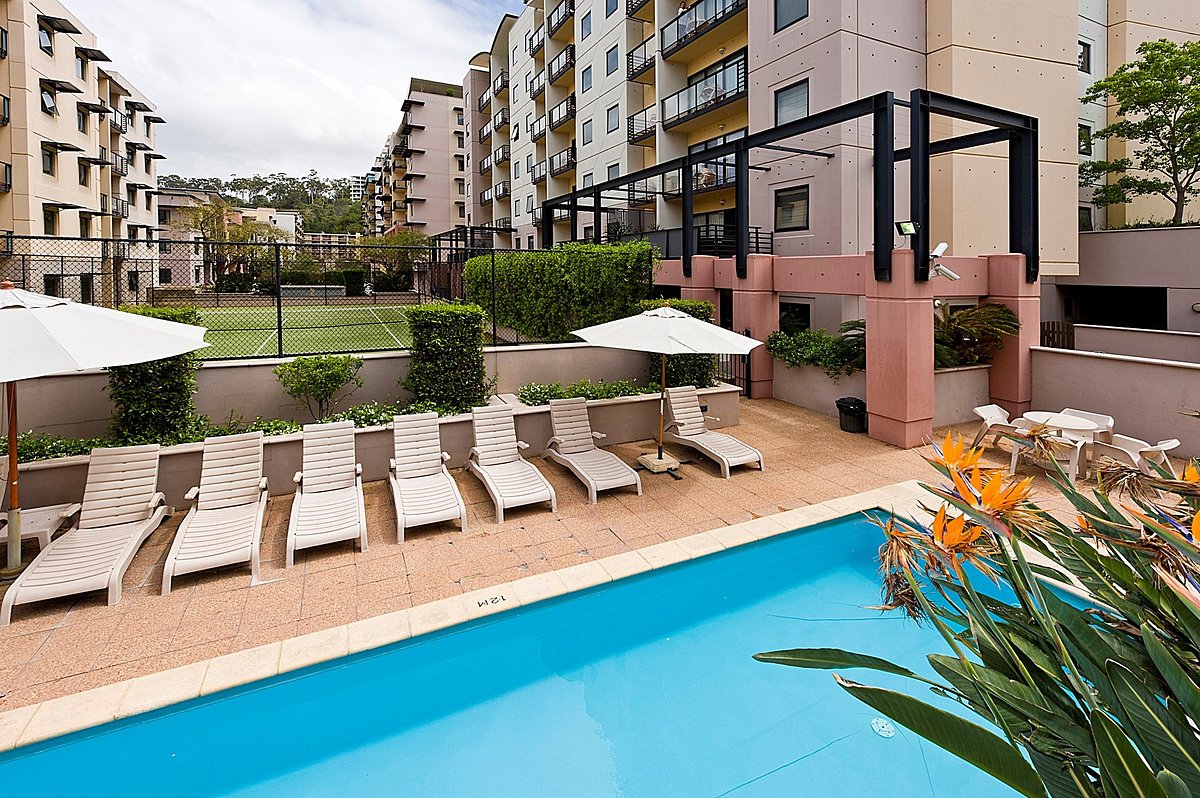 Nesuto Mounts Bay Apartment Hotel, hotell i Perth
