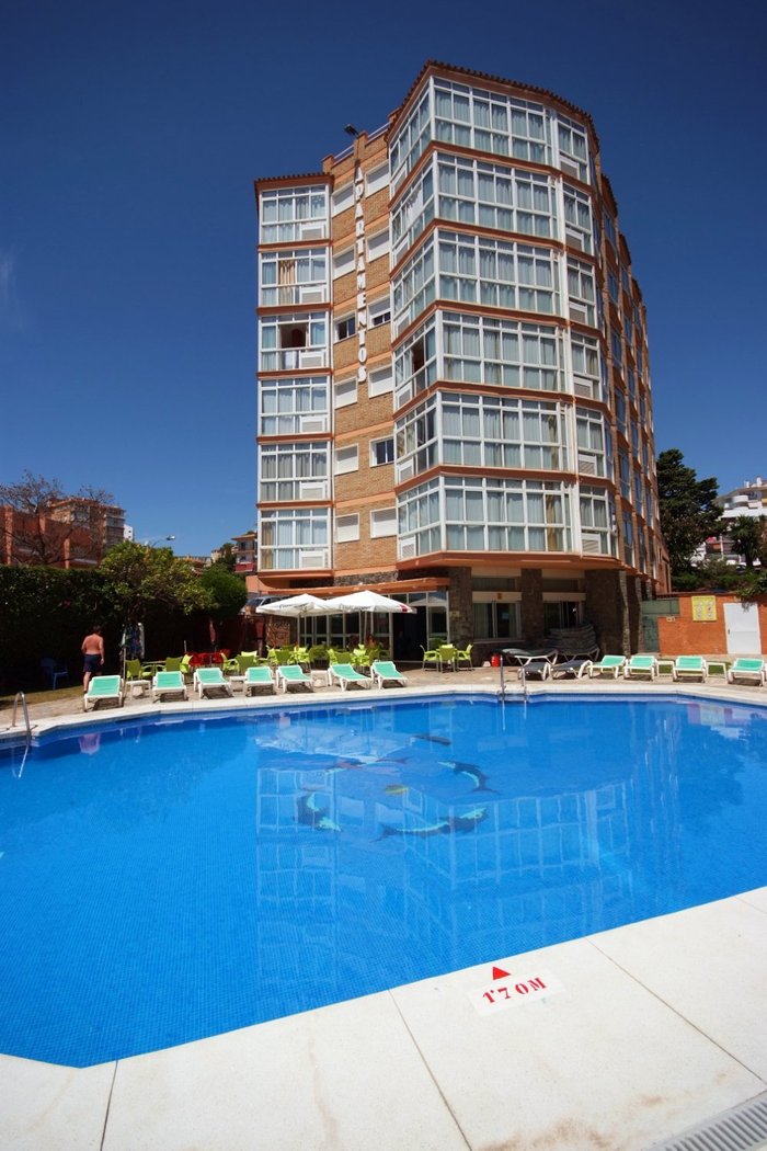 HOTEL-APARTAMENTOS DUNAMAR $111 ($̶1̶6̶7̶) - Updated 2023 Prices