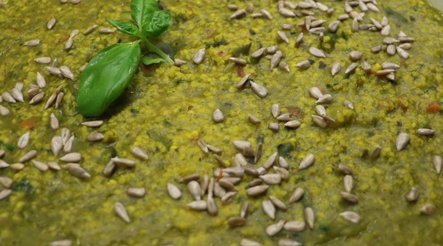Quinoa, farro con spinaci e carote passate.  #pastificiocanneto #VeganFood