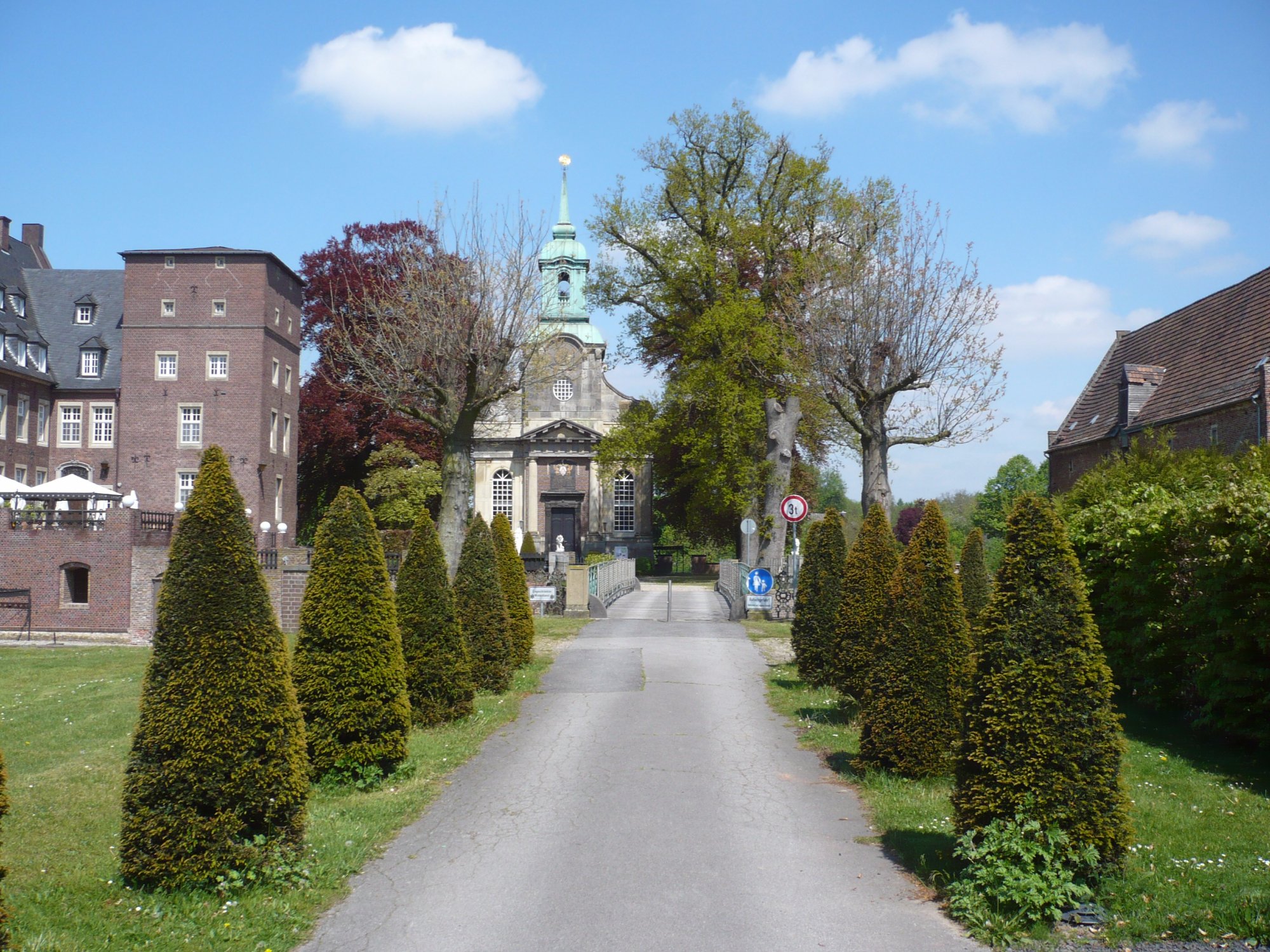 Schloss Diersfordt (Wesel) - 2023 Alles Wat U Moet Weten VOORDAT Je ...