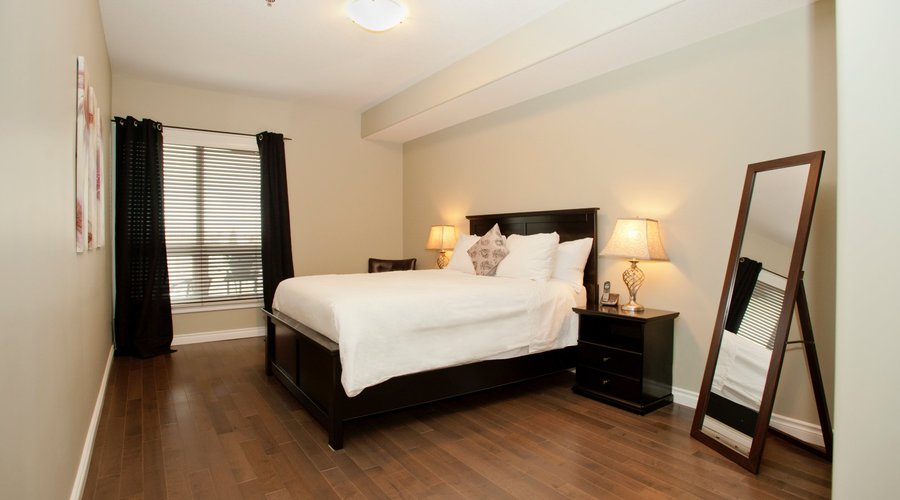 Bedroom in Rivergate Suite, Obasa Suite