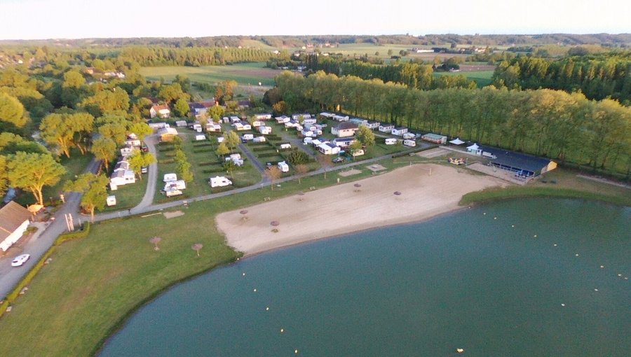 Camping Le Lac Des Varennes (Marçon, France) - tarifs 2021 mis à jour ...
