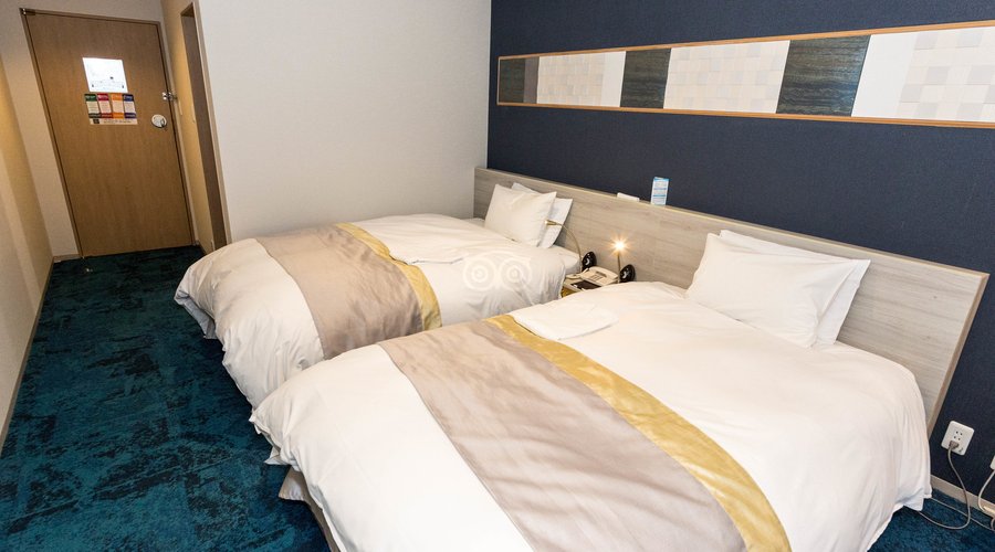The Twin Room at the Tokyo Garden Palace