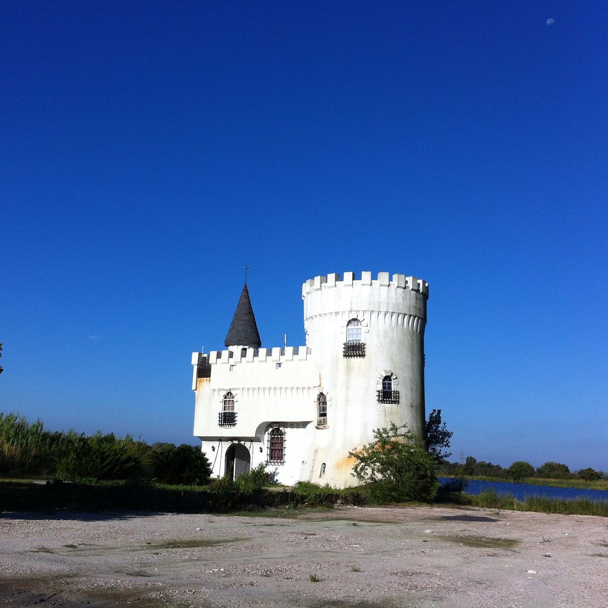 IRISH BAYOU CASTLE (New Orleans) All You Need to Know BEFORE You Go