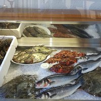 All fresh and waiting, today's gift of the sea!