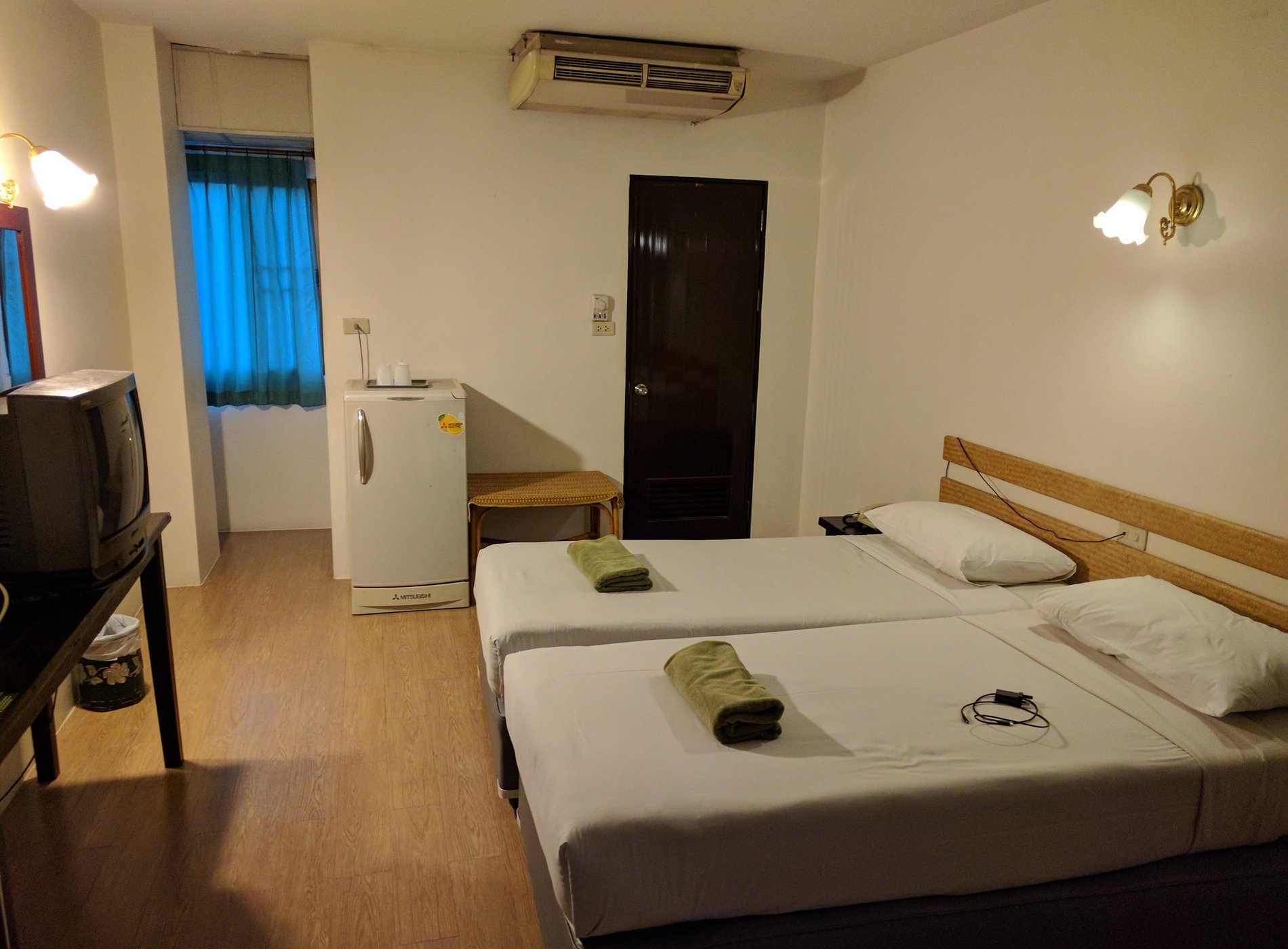 Tawan Court Hotel by null