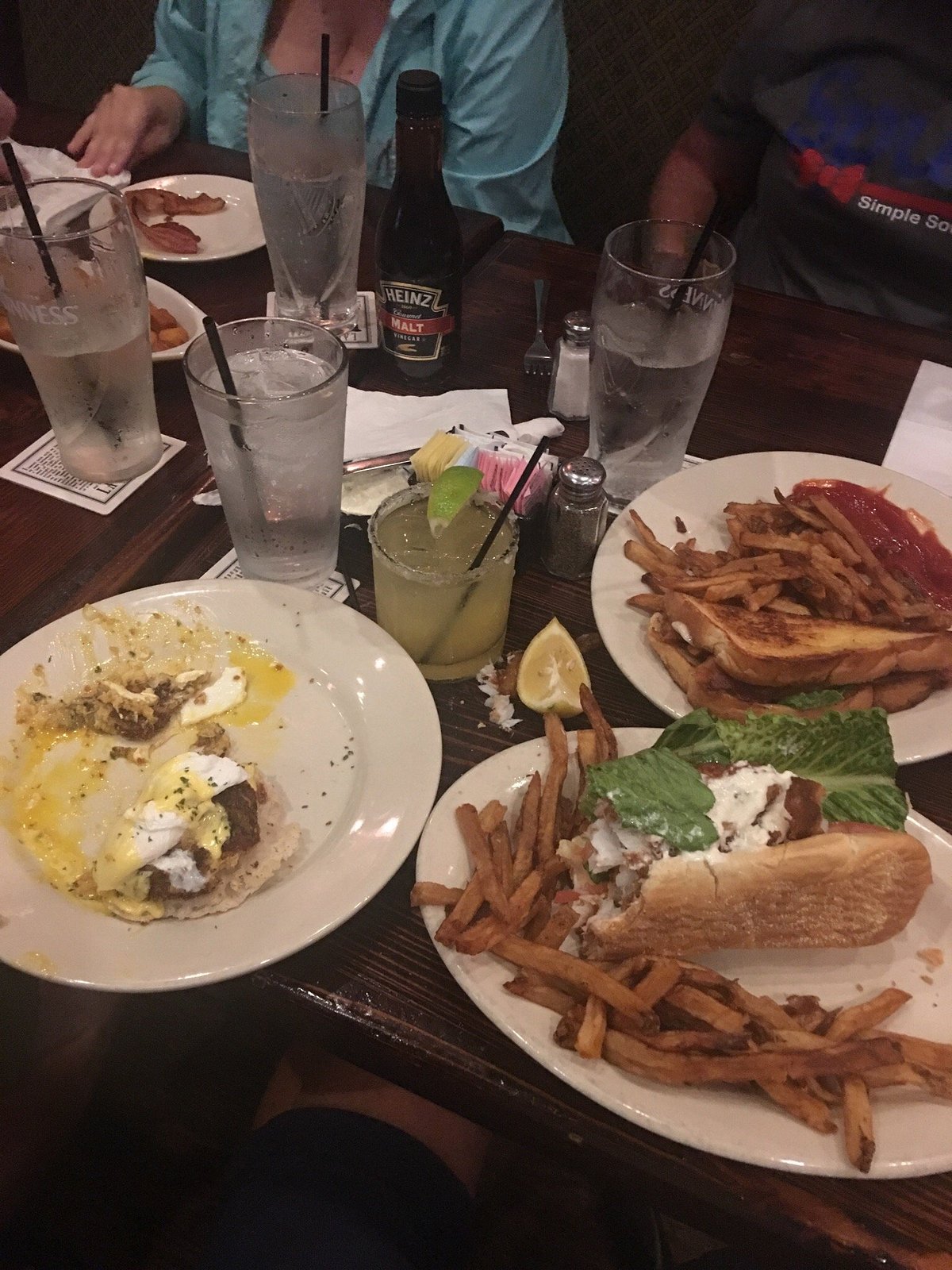 Madra Rua Irish Pub