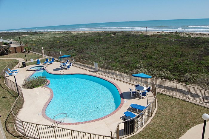 EDGEWATER CONDOMINIUMS 302 - Prices & Condominium Reviews (South Padre  Island, TX)