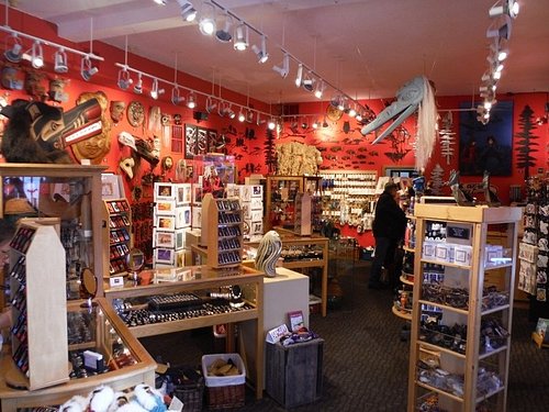 tofino tourism centre