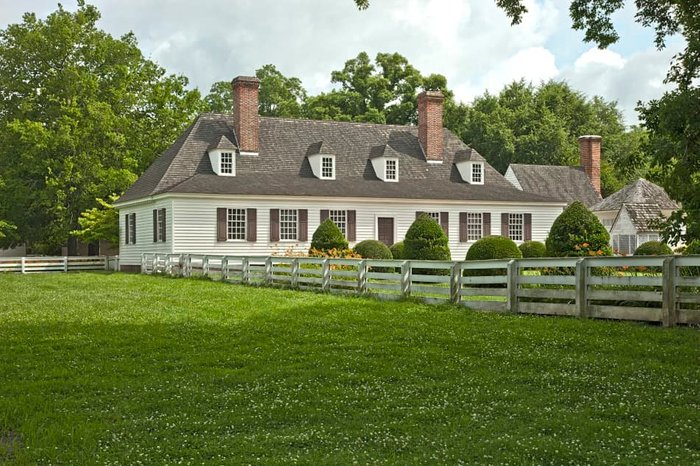 colonial-houses-colonial-williamsburg-173-1-9-9-updated-2023