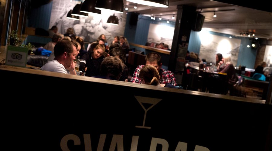 Svalbar, pub, restaurant, cocktails, dining