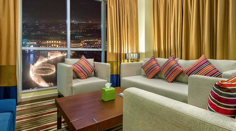 Two-Bedroom Burj Khalifa View: Living Room