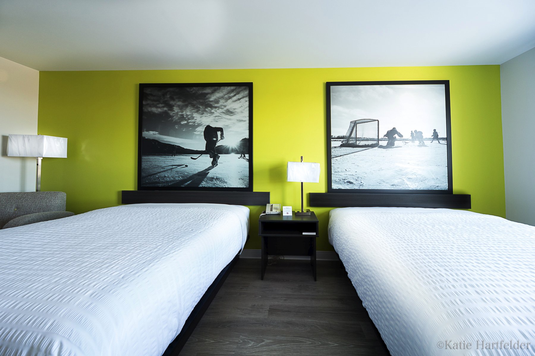 Hotel photo 1 of Super 8 by Wyndham Winnipeg East MB.