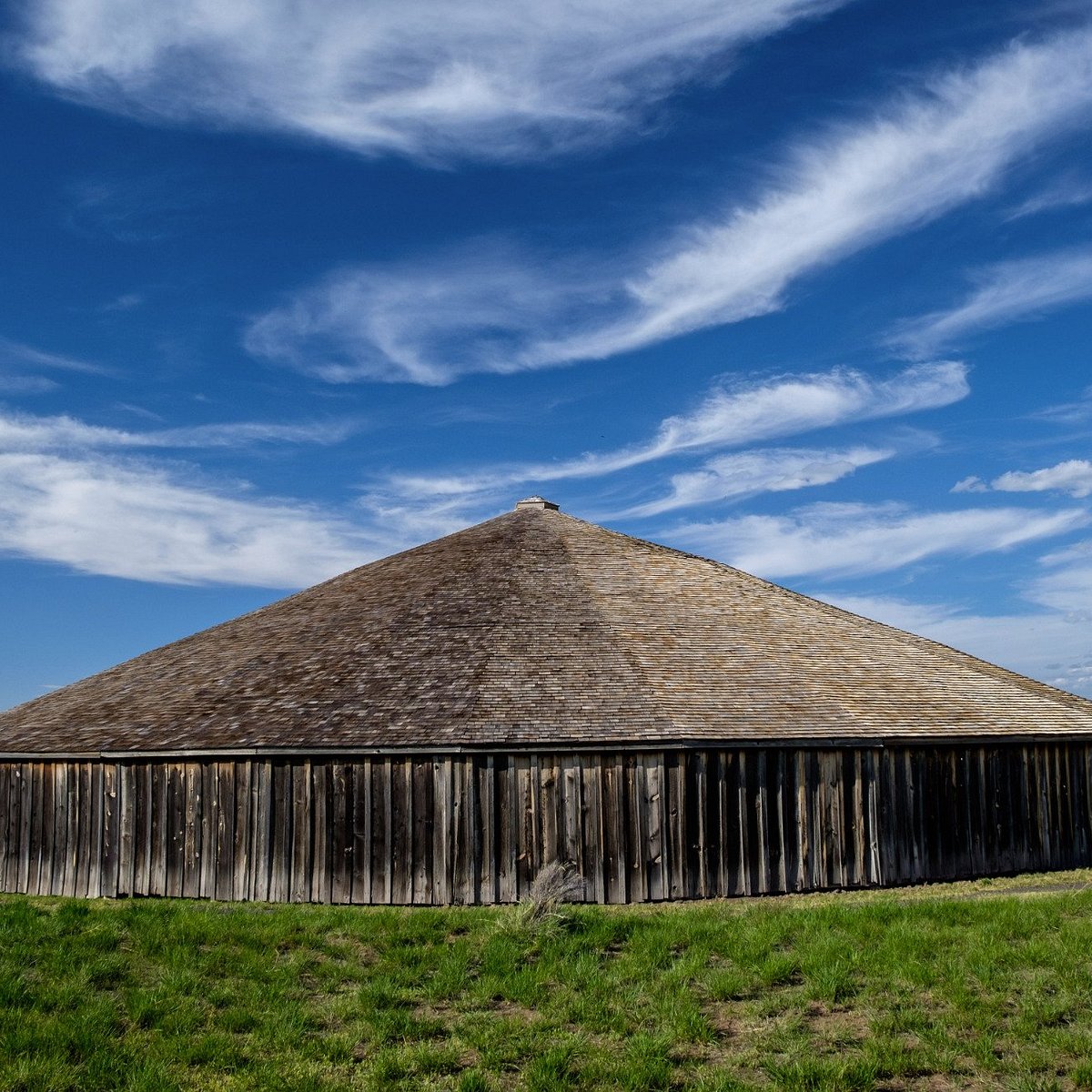 round barn tour