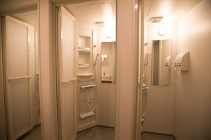 Room & Suite