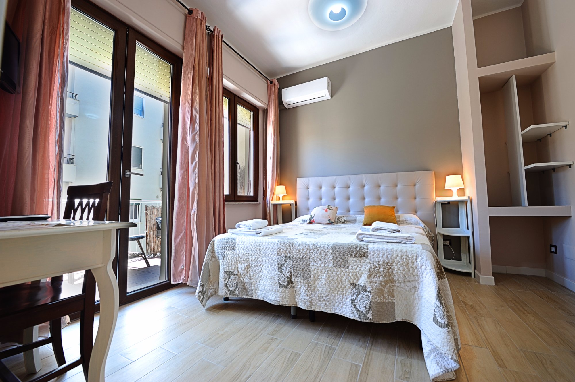 VICTORIA B&B Desde $1,028 (Cagliari, Italia) - Opiniones Y Comentarios ...