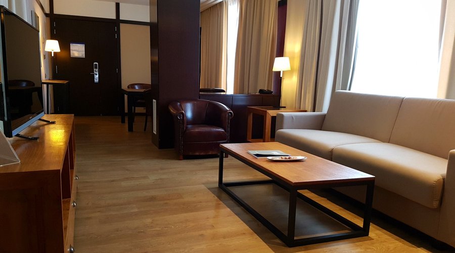 Skyline Suite