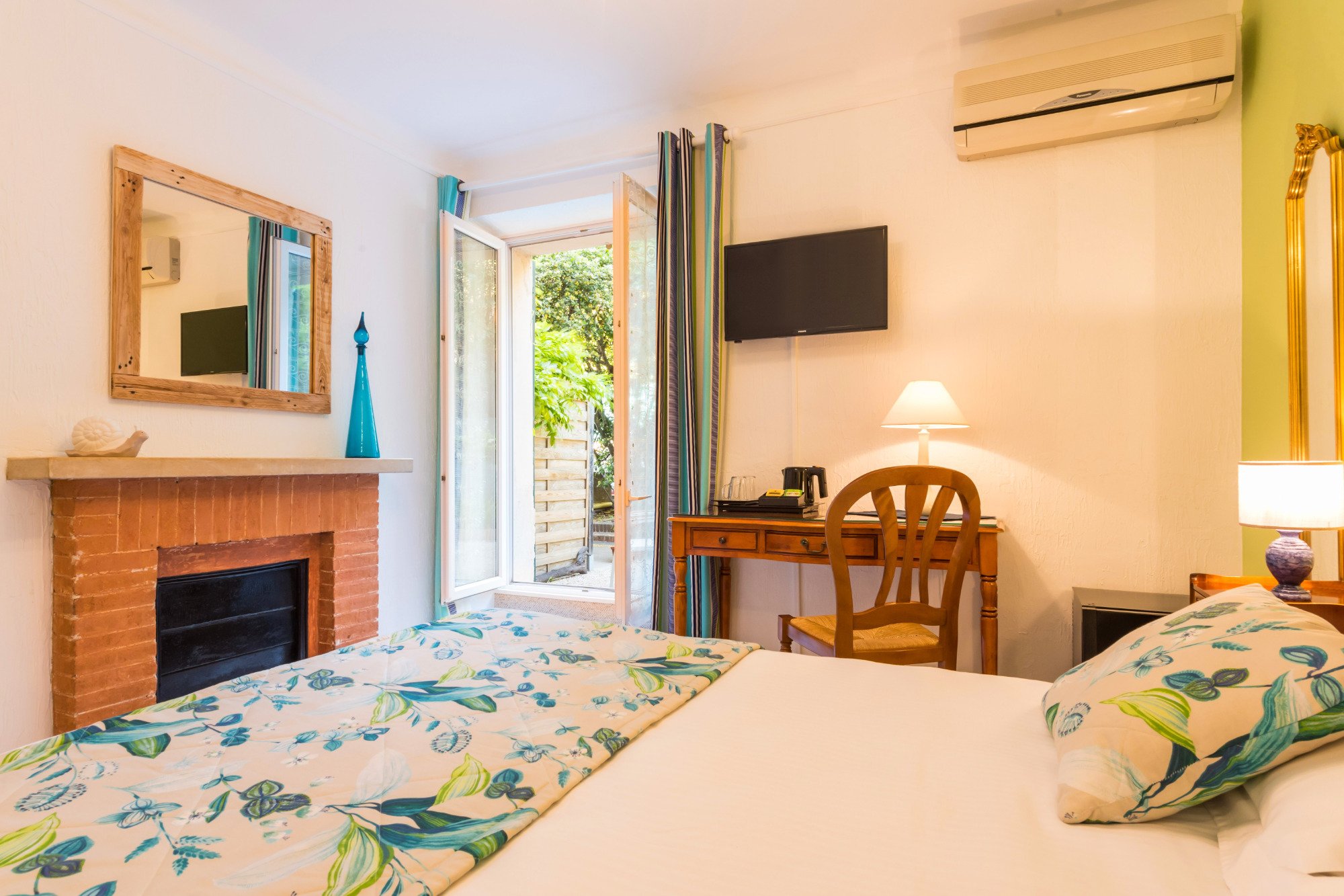 Hotel photo 11 of Mas Djoliba Hotel.