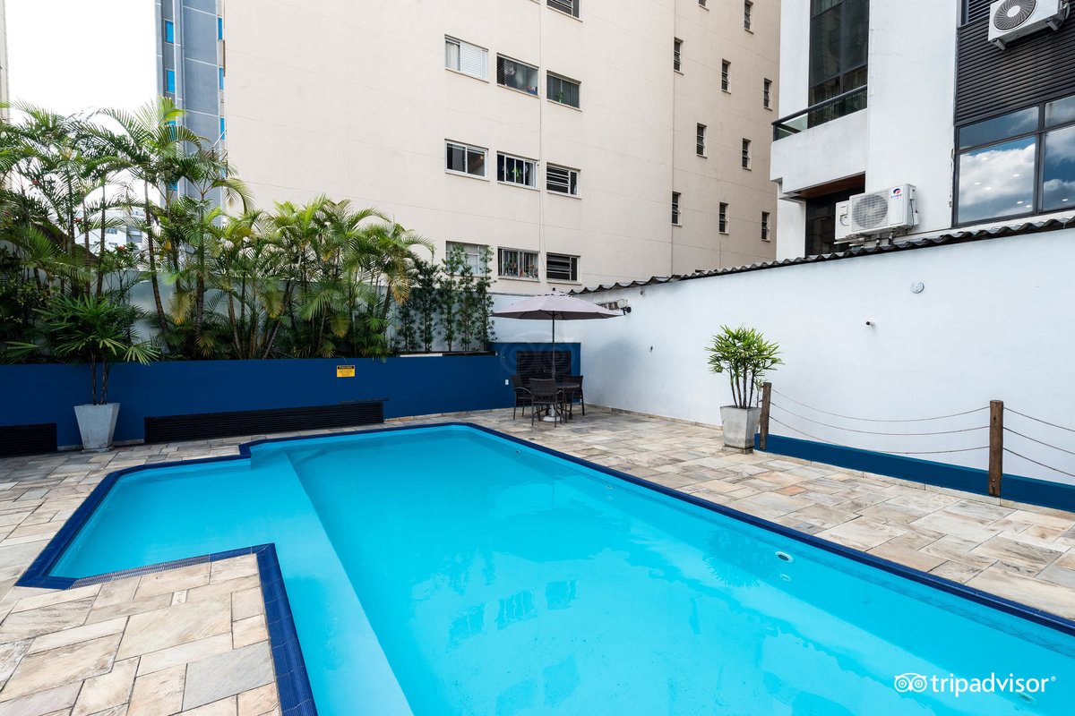 The Landmark Residence Pool: Pictures & Reviews - Tripadvisor